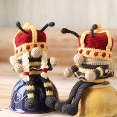 Queen Bee Gnome amigurumi pattern by Jen Hayes Creations