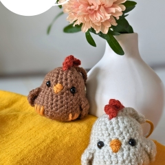 Shane the Chicken amigurumi by Cosmos.crochet.qc