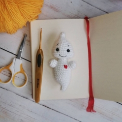 Boo and Nyx the Small Ghosts amigurumi pattern by LovenikaDesign