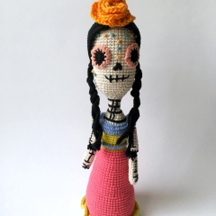 Catrina, day of the death doll  amigurumi pattern by Los sospechosos