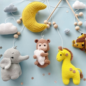 Crochet Baby Mobile Safari Animals amigurumi pattern by RNata