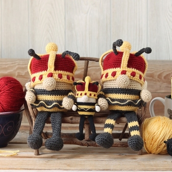 Queen Bee Gnome amigurumi pattern by Jen Hayes Creations