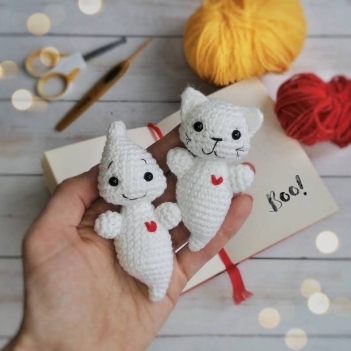 Boo and Nyx the Small Ghosts amigurumi pattern by LovenikaDesign