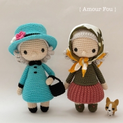 Countryside Queen Elizabeth II amigurumi by Amour Fou