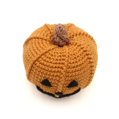 Pumpkin with Witch Hat amigurumi pattern by RoKiKi