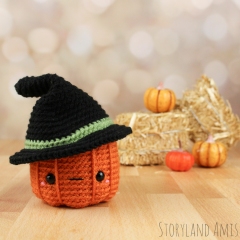 Jimmy the Baby Pumpkin amigurumi by Storyland Amis