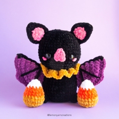 Buffy the Bat amigurumi by Lemon Yarn Creations