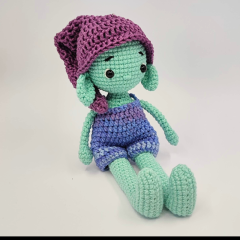 Louie, the pocket elf amigurumi pattern by yarnacadabra