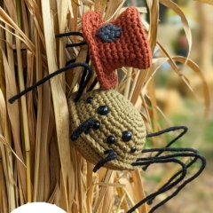 Shelob the spider - Daddy long leg amigurumi by Cosmos.crochet.qc