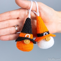 Small Halloween keychains amigurumi by Mufficorn