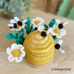Bumble Blossom Beehive