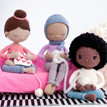 Sade & her yarnloving friends amigurumi pattern by Handmade by Halime