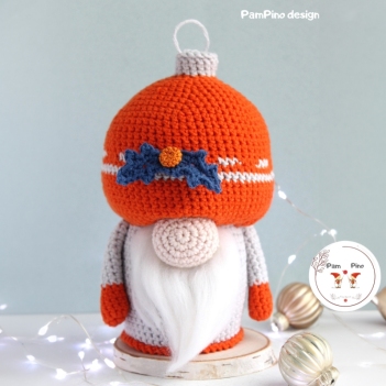 Crochet Christmas Ornament gnome amigurumi pattern by PamPino Gnomes