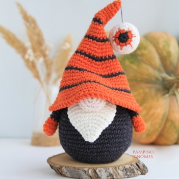 Halloween Horror Gnome amigurumi pattern by PamPino Gnomes