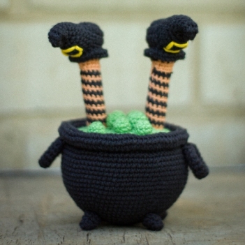 Witch in a Cauldron amigurumi pattern by Mariia Zhyrakova