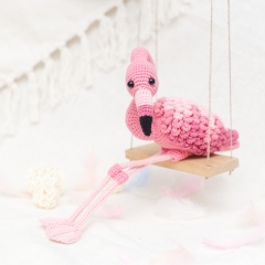 Floyd the Flamingo amigurumi by YarnWave