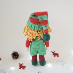 Fern the Christmas Elf Doll amigurumi pattern by Smiley Crochet Things