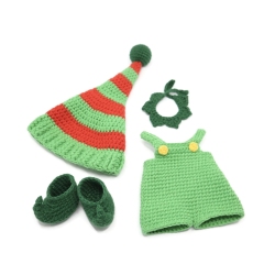 Fern the Christmas Elf Doll amigurumi pattern by Smiley Crochet Things