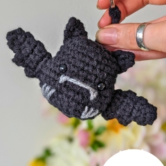 Dracula the bat crochet keychain amigurumi by Cosmos.crochet.qc