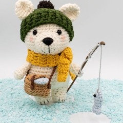 Bruno the polar bear amigurumi by Octopus Crochet