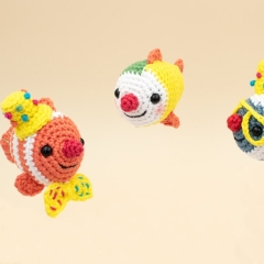 clownfish family toy set amigurumi by Octopus Crochet