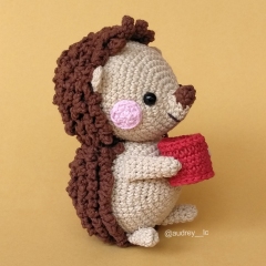 Louie the Hedgehog amigurumi by Audrey Lilian Crochet