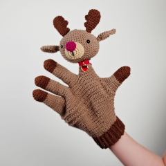Rudolph the Reindeer Glove Puppet amigurumi pattern by StuffTheBody