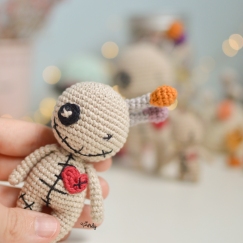 Voodoo doll and its mini version