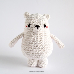 Winter Bear amigurumi by Lemon Yarn Creations