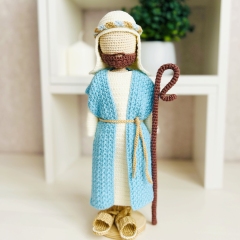 Mary and Joseph outfits amigurumi pattern by Fluffy Tummy