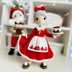 Santa Claus and Mrs. Claus amigurumi pattern by Fluffy Tummy