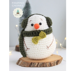 Crochet Snowman amigurumi by PamPino Gnomes