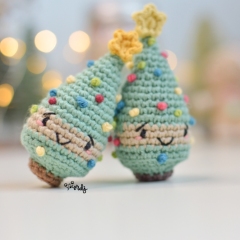 Mini Christmas tree amigurumi by O Recuncho de Jei