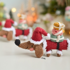 Santa dachshund amigurumi pattern by O Recuncho de Jei