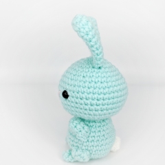 Mini Bunny Rabbit amigurumi by AmiAmore