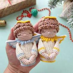 Crochet Angel (mini toy)