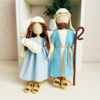 Mary and Joseph outfits amigurumi pattern by Fluffy Tummy