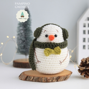 Crochet Snowman amigurumi pattern by PamPino Gnomes