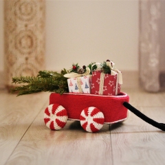 Christmas toy wagon amigurumi pattern by LaCigogne