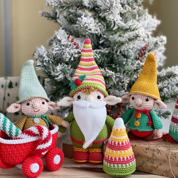 Christmas Gnomes with cart and tree amigurumi pattern by RNata
