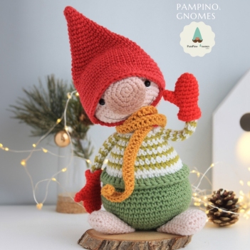 Holiday Elf crochet gnome amigurumi pattern by PamPino Gnomes