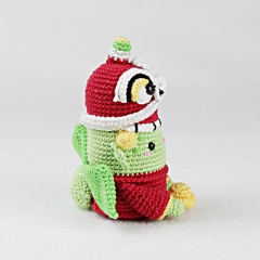 Qiang the chinese dragon amigurumi pattern by Madelenon