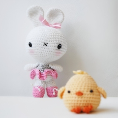 Easter Bunny anChick in an Eggshell amigurumi pattern by Pepika
