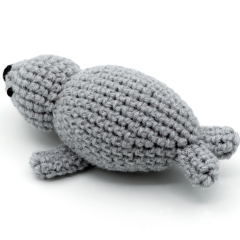 Baby Seal amigurumi pattern by MevvSan