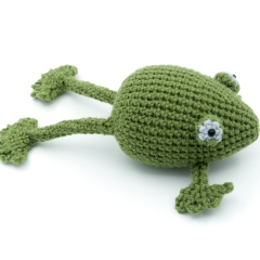 Frog amigurumi pattern by MevvSan