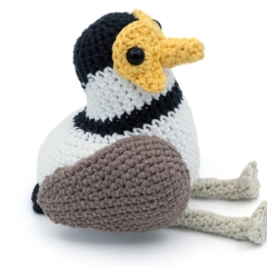 Masked Lapwing Plover Bird amigurumi pattern by MevvSan