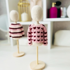 Valentine's Day sweaters amigurumi by Fluffy Tummy