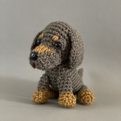 Dachshund Pup amigurumi by CrochetThingsByB