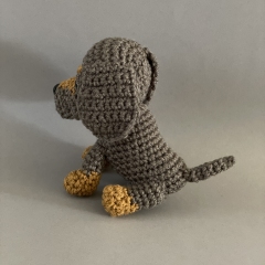Dachshund Pup amigurumi pattern by CrochetThingsByB