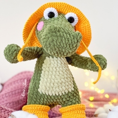 Cameron the Crocodile amigurumi pattern by One and Two Company